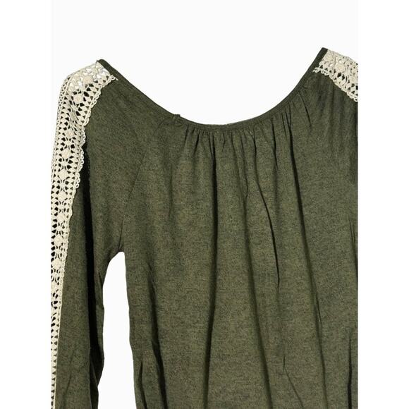 Paper + Tee Women’s Size Small Olive Green Crochet Long Sleeve Front Tie Top - Picture 3 of 11